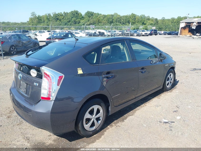 TOYOTA PRIUS - zdjęcie 4