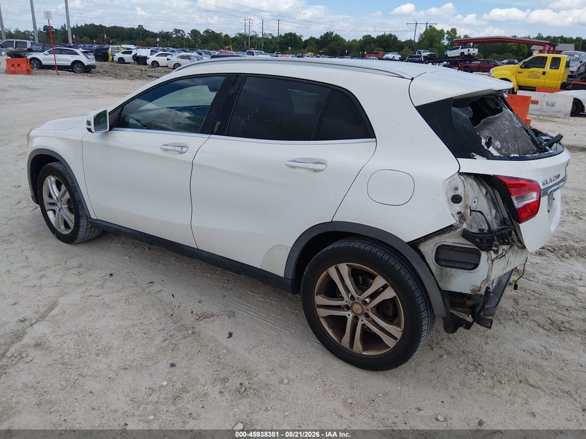 2016 MERCEDES-BENZ GLA 250 auction photo 3