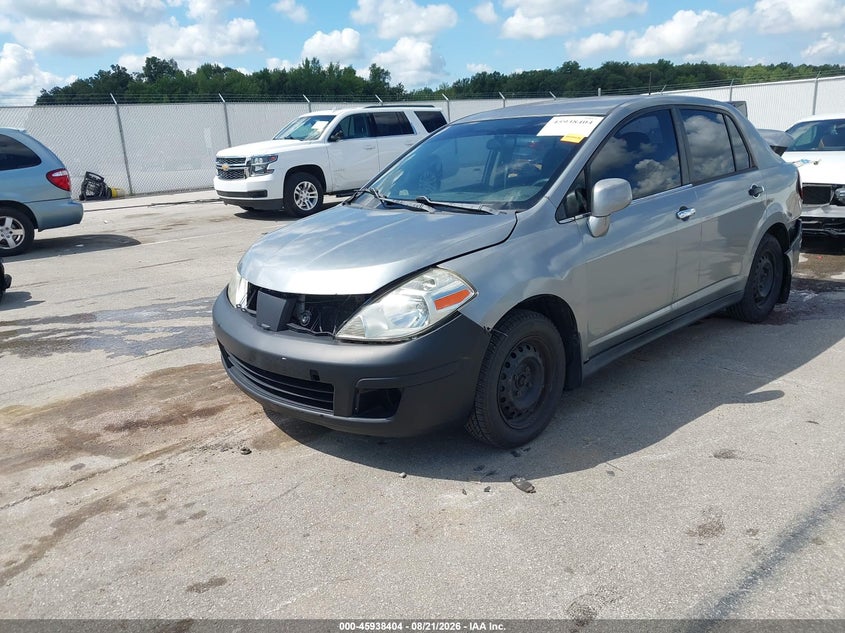 2009 Nissan Versa, Удар сзади, IAAI, VIN 3N1BC11E79L447461 — фото 2
