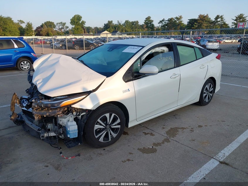 2017 Toyota Prius, Удар спереди, IAAI, VIN JTDKARFPXH3048100 — фото 2
