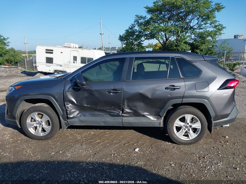 TOYOTA RAV4 - zdjęcie 14