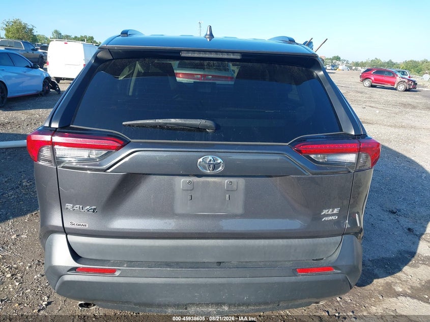 TOYOTA RAV4 - zdjęcie 16