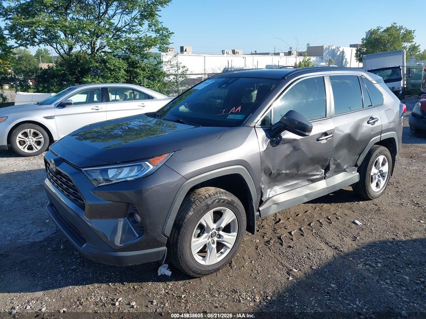 TOYOTA RAV4 - zdjęcie 2