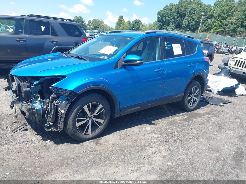 2017 Toyota RAV 4, Front End, IAAI, VIN 2T3RFREV1HW679721 — photo 2