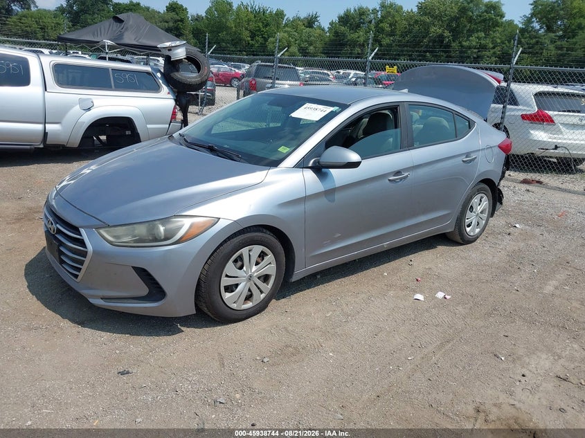 2017 Hyundai Elantra, Звичайний знос, IAAI, VIN 5NPD74LF4HH104350 — фото 2