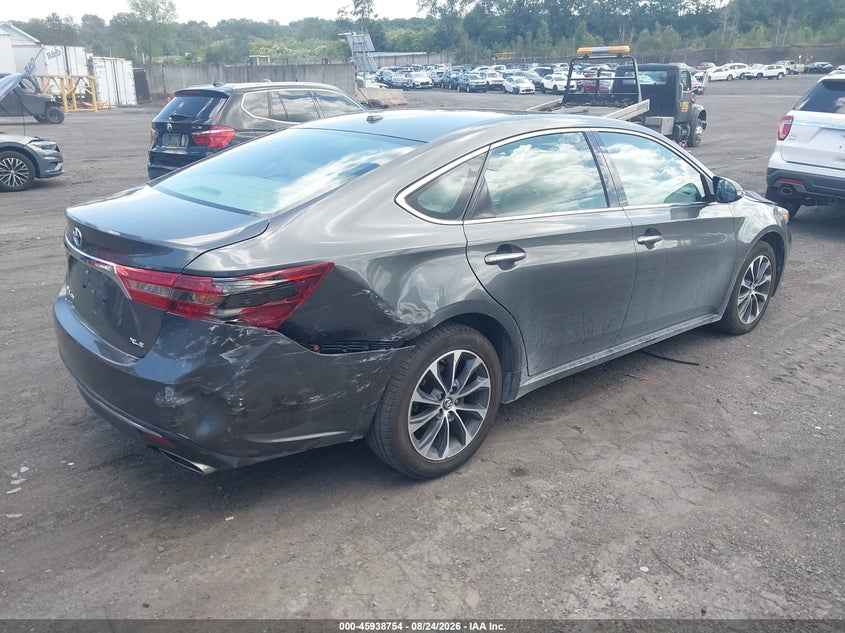 2016 TOYOTA AVALON auction photo 4