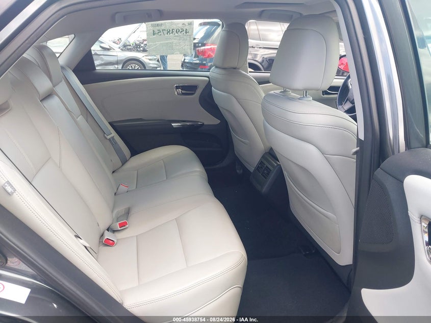 2016 TOYOTA AVALON auction photo 8
