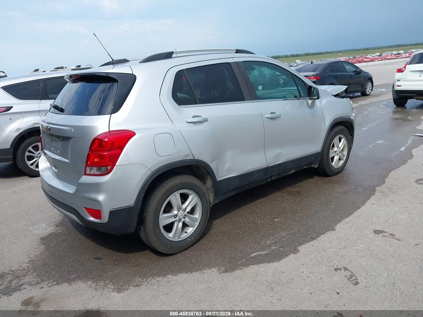 2017 CHEVROLET TRAX auction photo 4