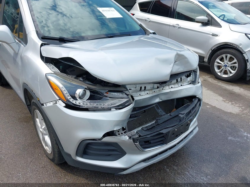 2017 CHEVROLET TRAX auction photo 6