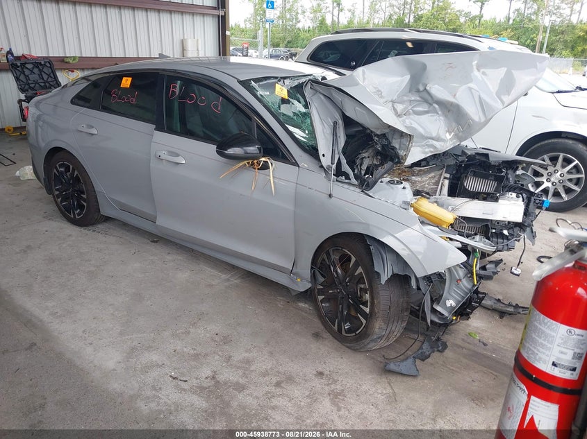 2023 KIA K5 auction photo 1