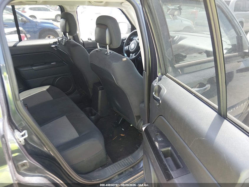 2015 JEEP PATRIOT auction photo 8