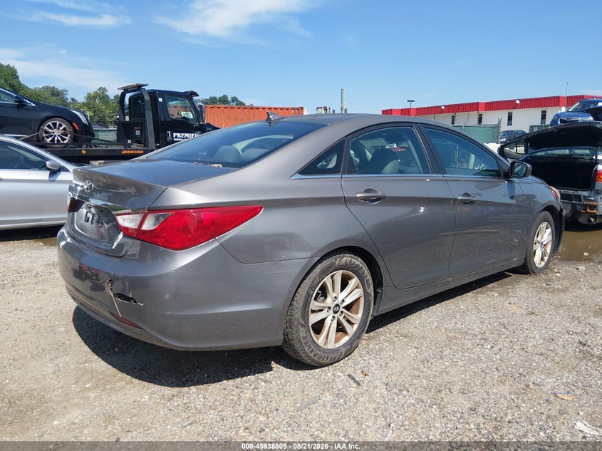 2013 HYUNDAI SONATA auction photo 4