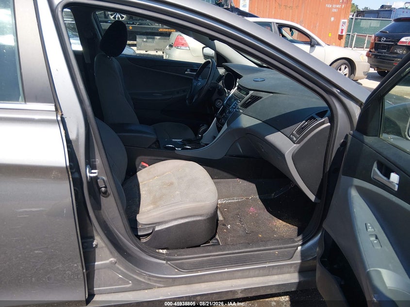 2013 HYUNDAI SONATA auction photo 5