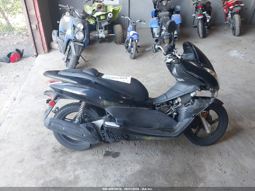 HONDA PCX 2013