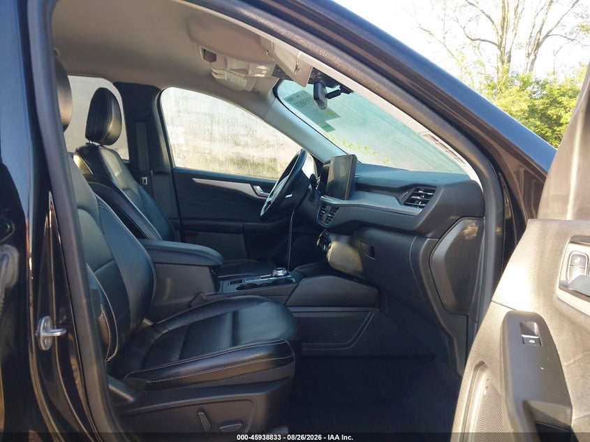 2023 FORD ESCAPE auction photo 5
