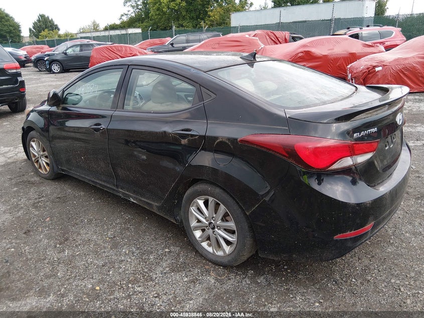 2015 HYUNDAI ELANTRA auction photo 3