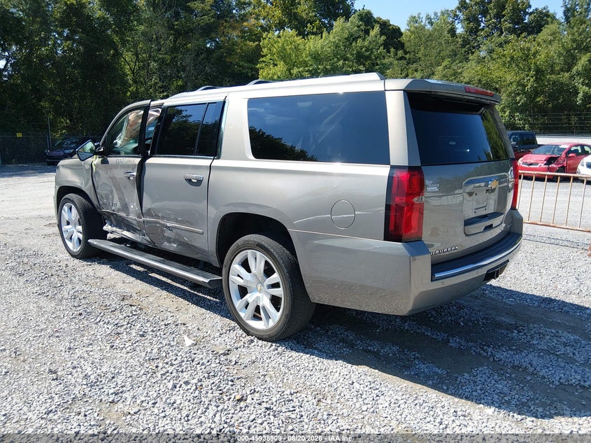 CHEVROLET SUBURBAN - zdjęcie 3