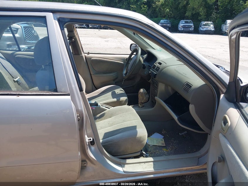 2002 TOYOTA COROLLA auction photo 5