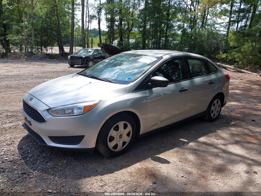2018 Ford Focus, Обычный износ, IAAI, VIN 1FADP3E25JL200807 — фото 2