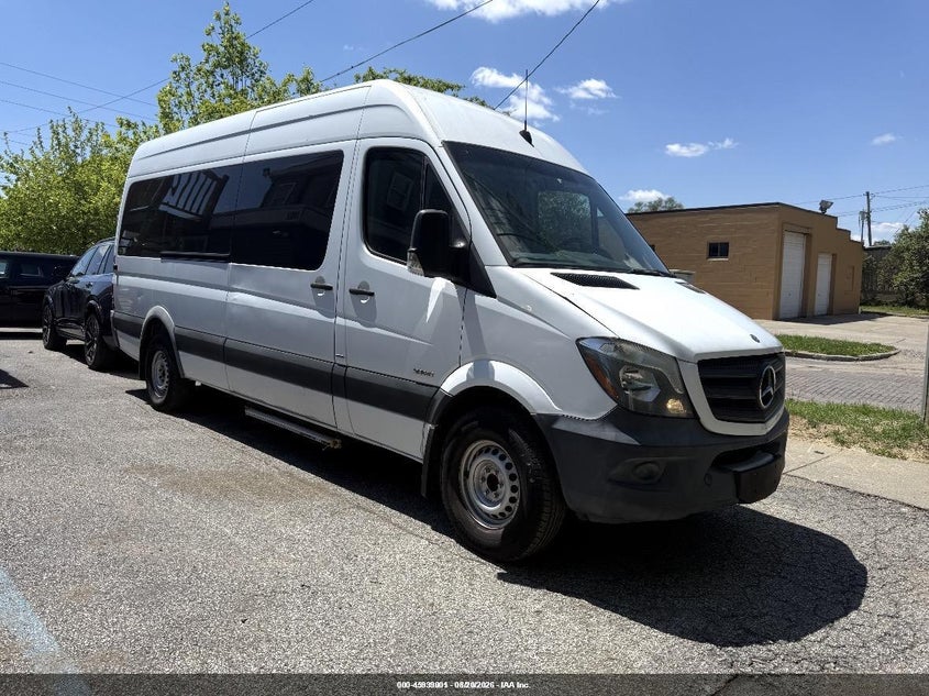 2015 MERCEDES-BENZ SPRINTER 2500 auction photo 1