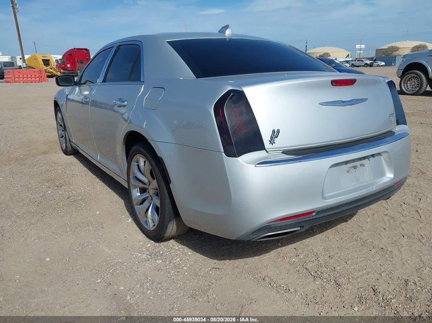 2020 CHRYSLER 300 auction photo 3
