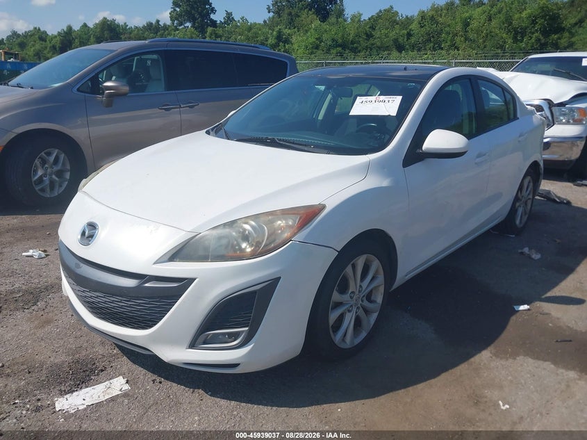 2010 Mazda 3, Right Front, IAAI, VIN JM1BL1S55A1339380 — photo 2