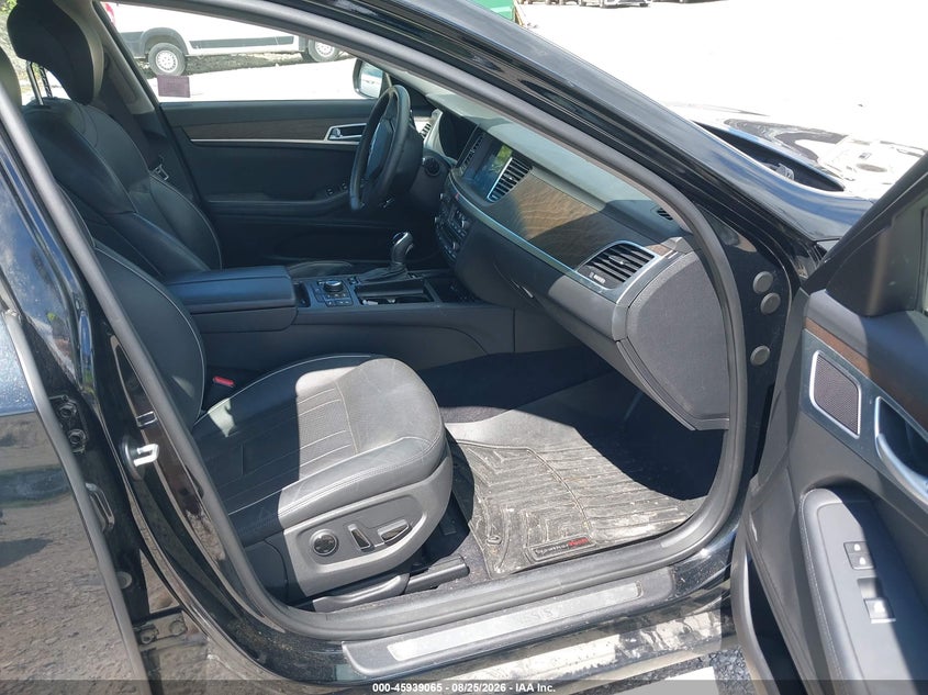 2017 GENESIS G80 3.8 · Фото 5