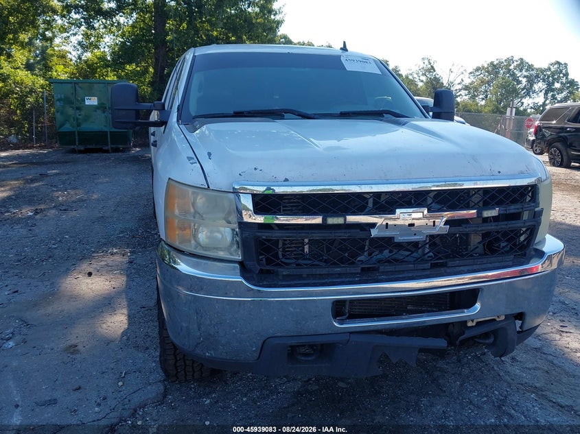 CHEVROLET SILVERADO 2500HD 2011 VIN 1GB1CVCL4BF214461