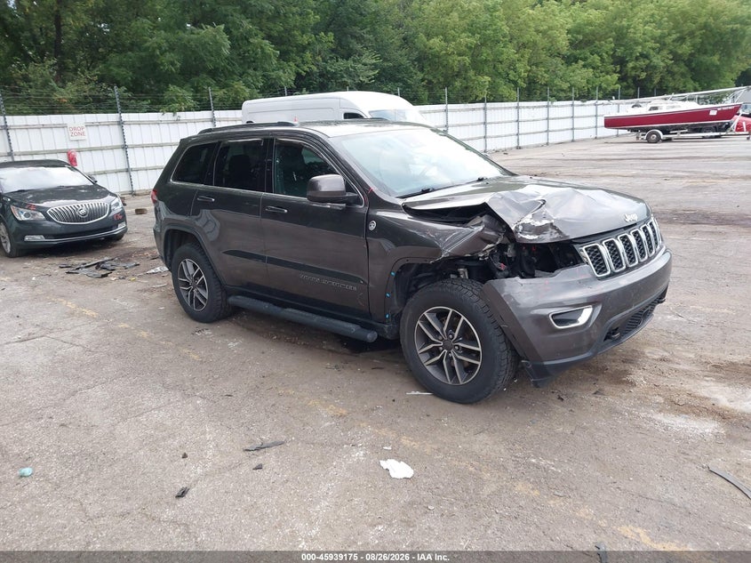 JEEP GRAND CHEROKEE - zdjęcie 1