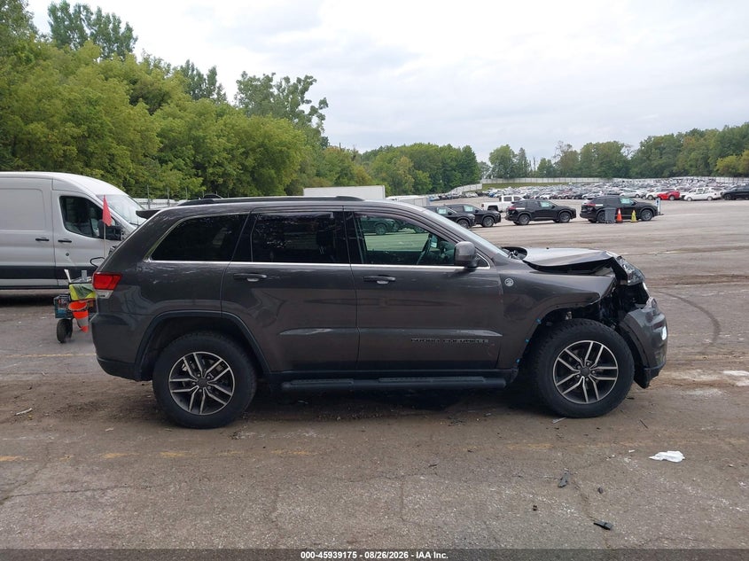 JEEP GRAND CHEROKEE - zdjęcie 13