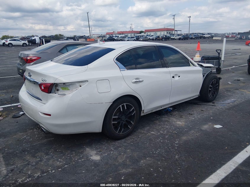 2015 INFINITI Q50 auction photo 4