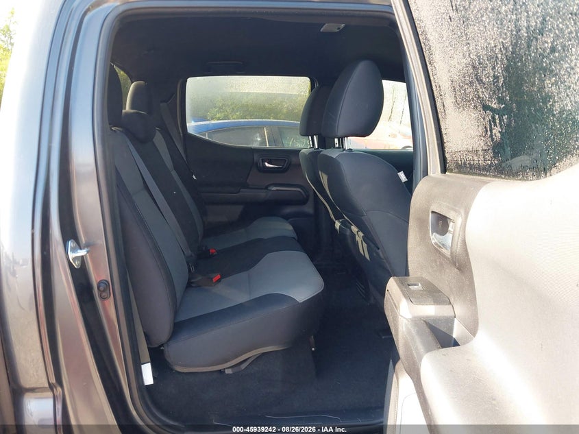 2023 TOYOTA TACOMA auction photo 8