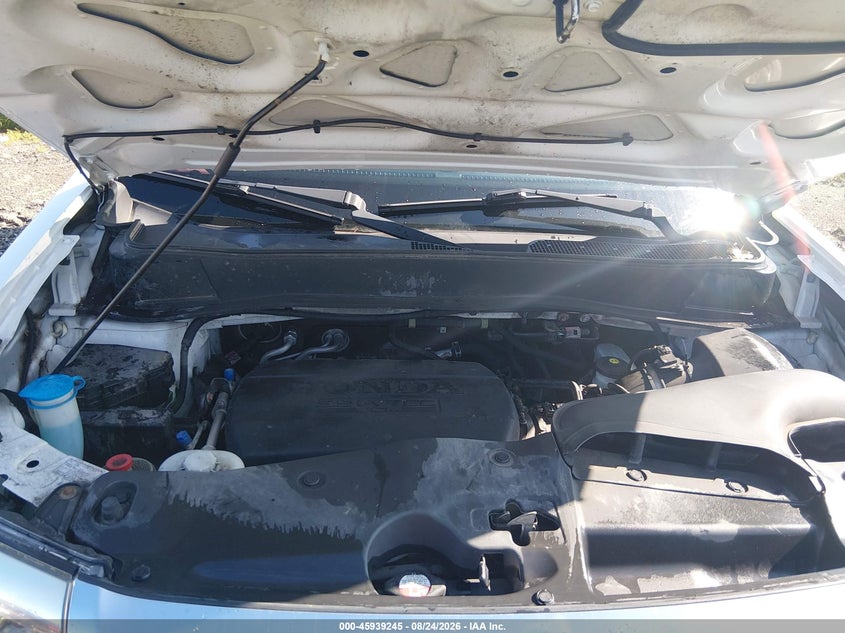 HONDA PILOT 2015 VIN 5FNYF4H37FB027990