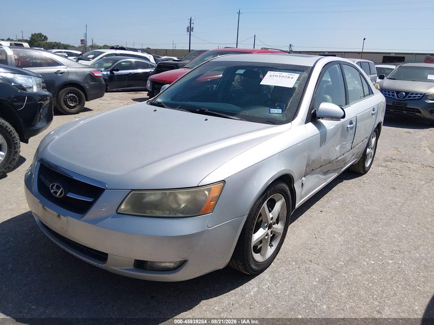 2008 Hyundai Sonata, Left Side, IAAI, VIN 5NPEU46F78H306544 — photo 2