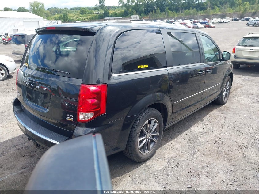 2017 DODGE GRAND CARAVAN auction photo 4