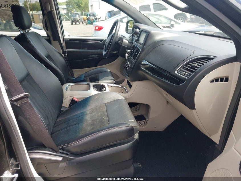 2017 DODGE GRAND CARAVAN auction photo 5