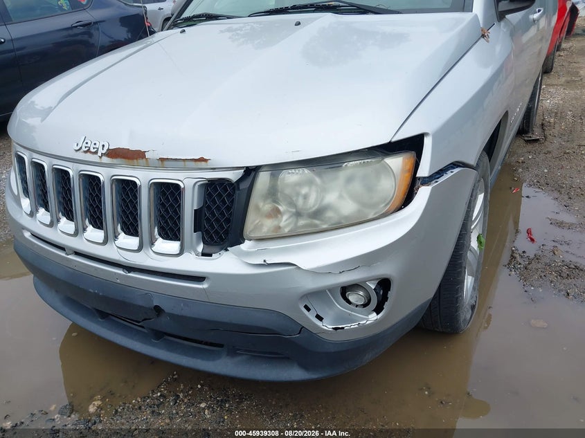 2011 JEEP COMPASS auction photo 6