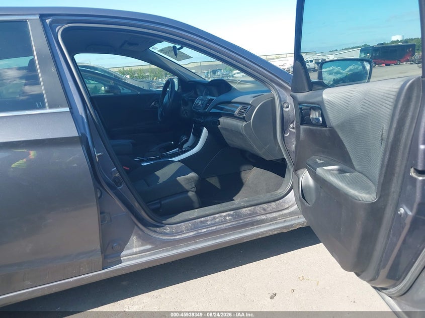2016 HONDA ACCORD auction photo 5
