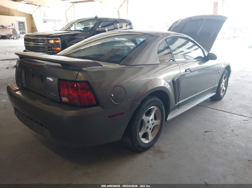 2002 FORD MUSTANG auction photo 4