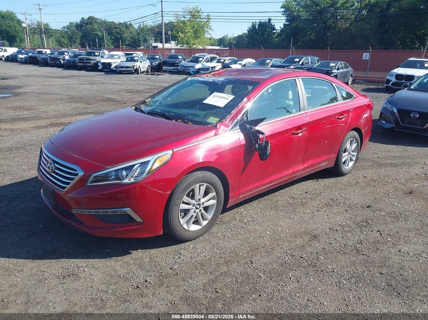 2015 HYUNDAI SONATA auction photo 2