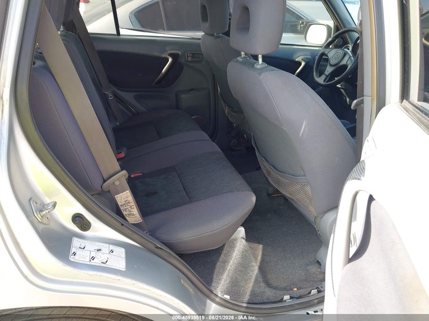 2002 TOYOTA RAV4 auction photo 8