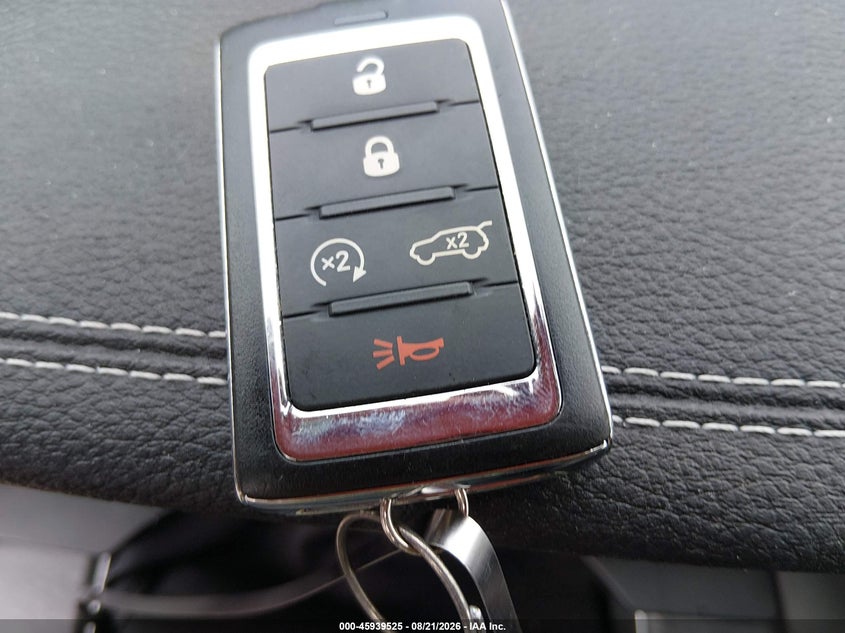 JEEP GRAND CHEROKEE - zdjęcie 11