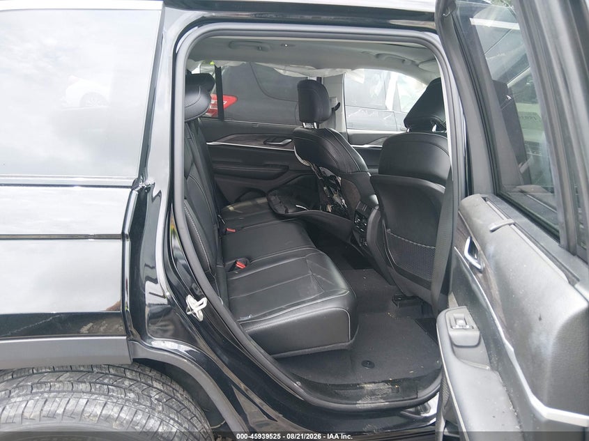 JEEP GRAND CHEROKEE - zdjęcie 8