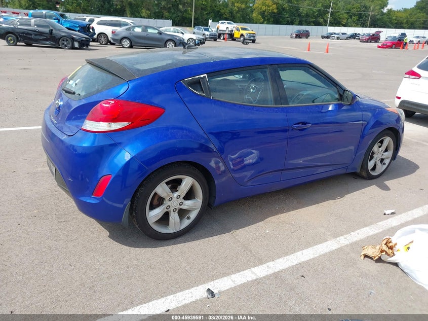 2014 HYUNDAI VELOSTER auction photo 4