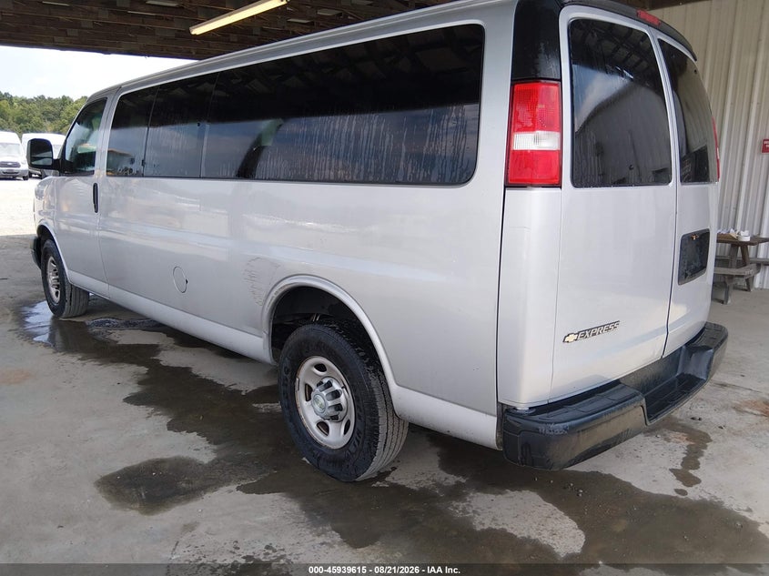 Vin: 1gazgnfg4l1253673, lot: 46438787, chevrolet express passenger rwd 3500 extended wheelbase ls 20203