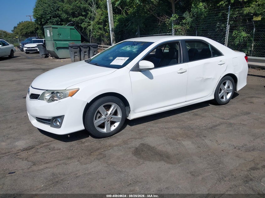 2014 Toyota Camry, Front End, IAAI, VIN 4T1BF1FK3EU414066 — photo 2