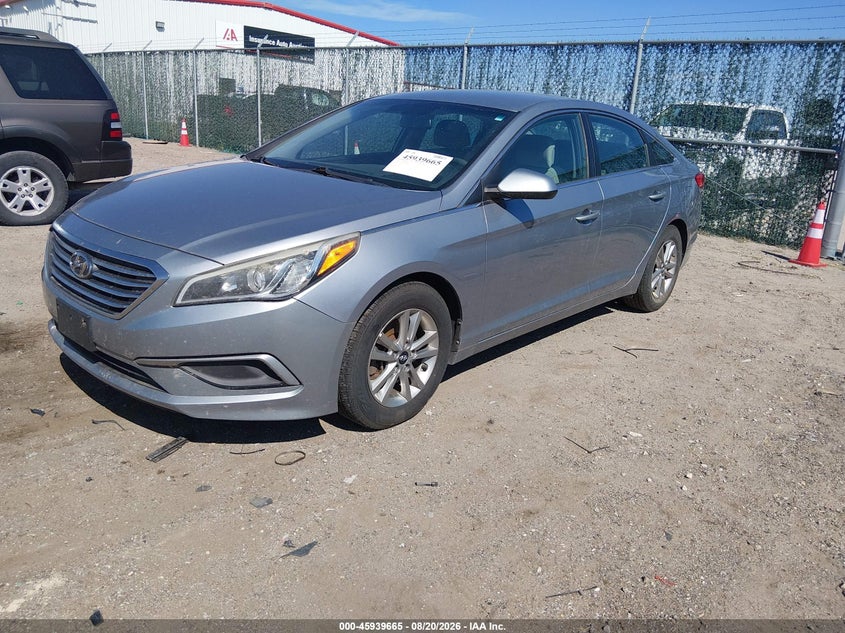 2016 HYUNDAI SONATA auction photo 2