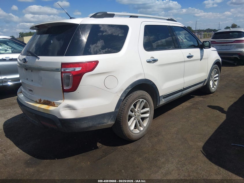 2011 FORD EXPLORER auction photo 4