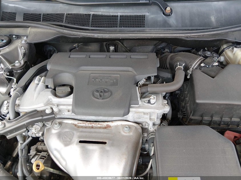 TOYOTA CAMRY - zdjęcie 10