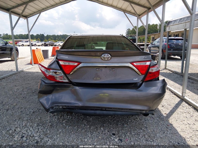 TOYOTA CAMRY - zdjęcie 16